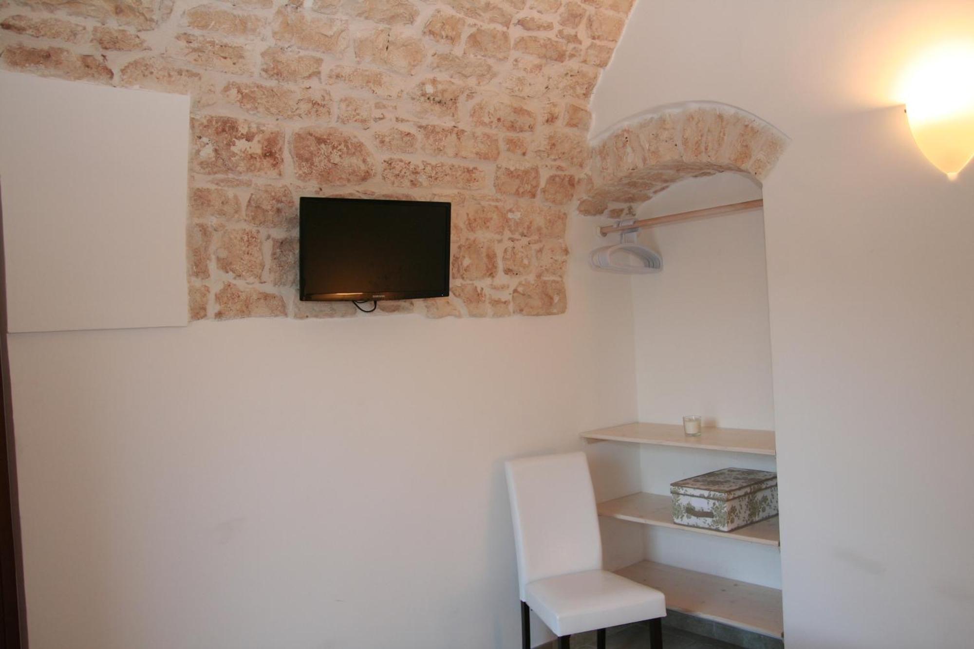 La Dimora Gigante Bed and Breakfast Castellana Grotte Kamer foto