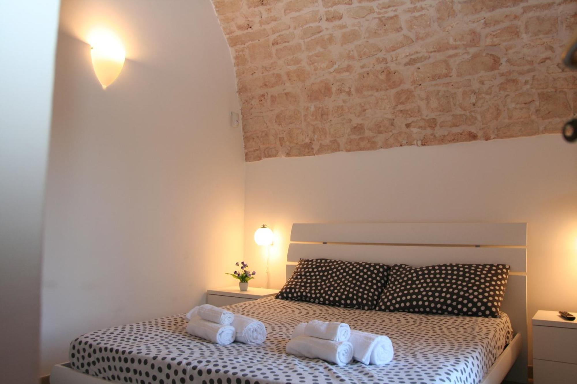 La Dimora Gigante Bed and Breakfast Castellana Grotte Kamer foto