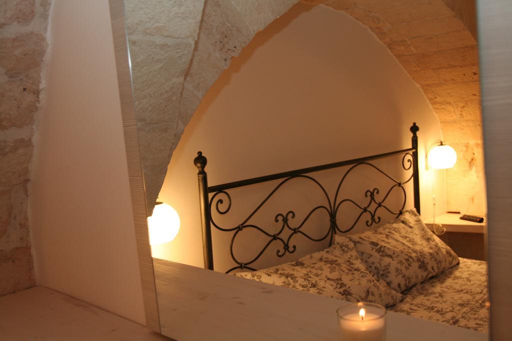 La Dimora Gigante Bed and Breakfast Castellana Grotte Kamer foto