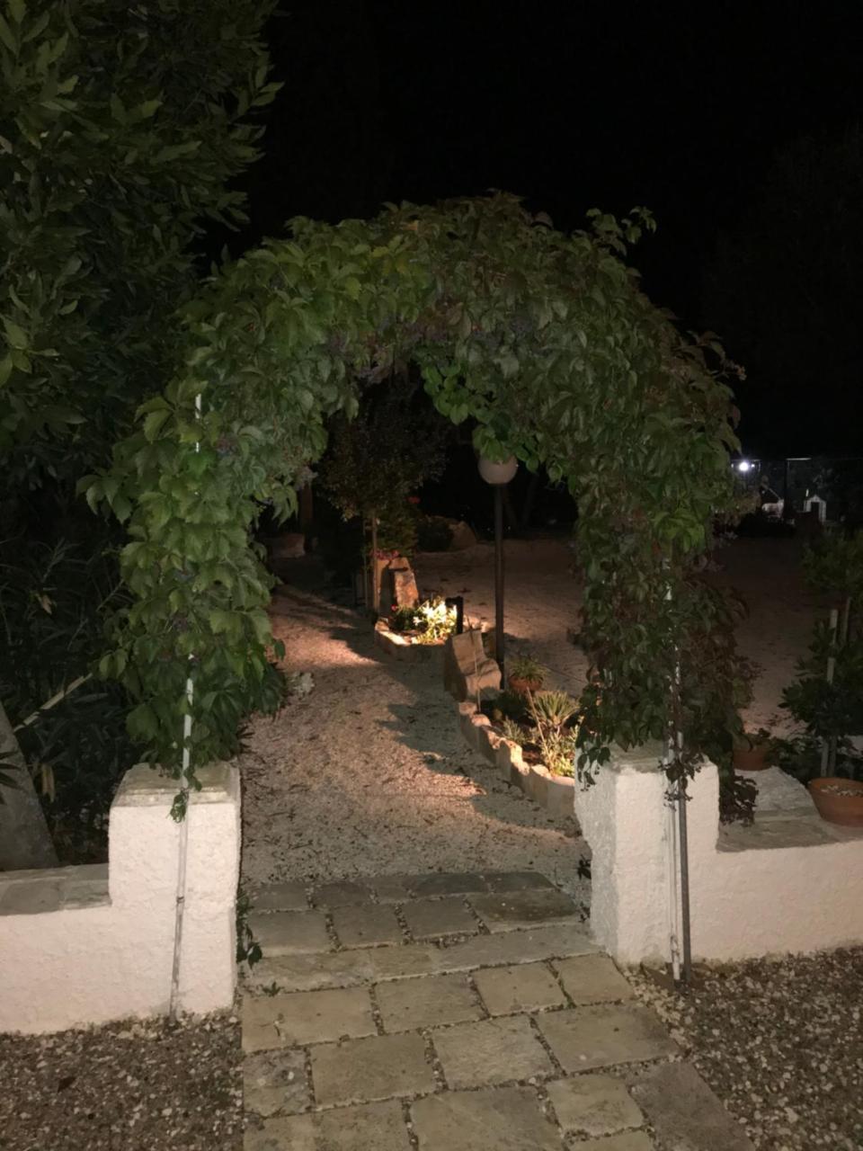 La Dimora Gigante Bed and Breakfast Castellana Grotte Buitenkant foto